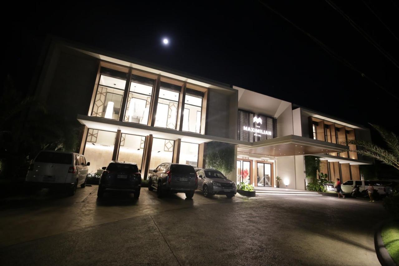 The Maximilian Hotel Cauayan Eksteriør billede